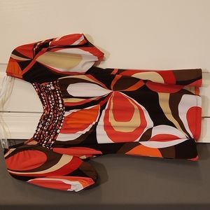 Womens blouse with flattering shape